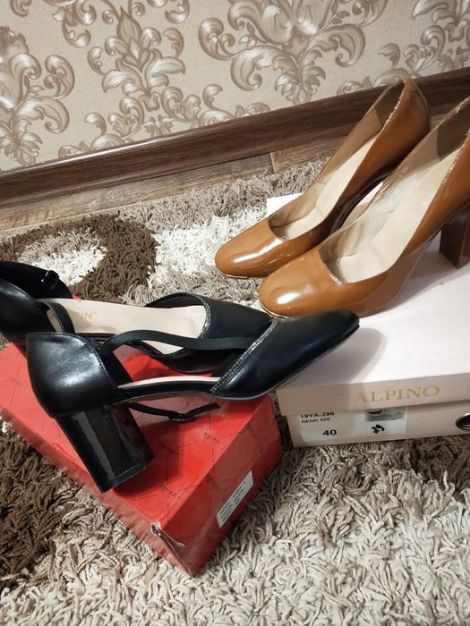 Продам туфли новые