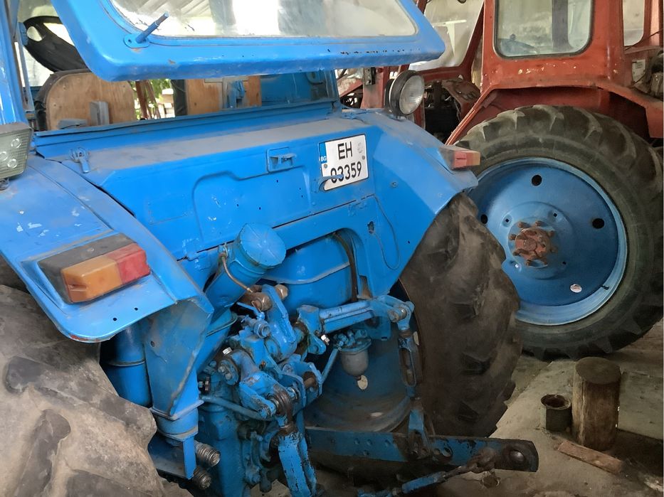 Болгар със Турбо предно предаване,много други екстри