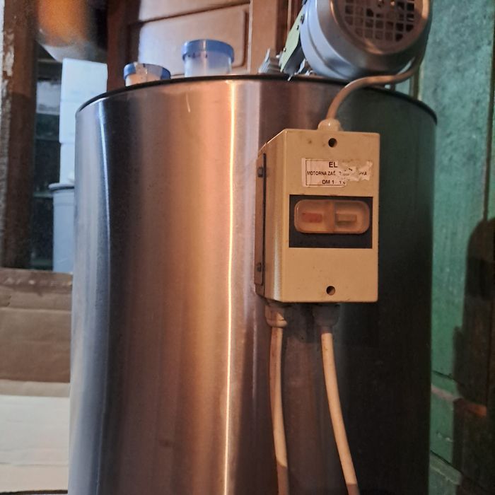 Машина за инвентиран сироп