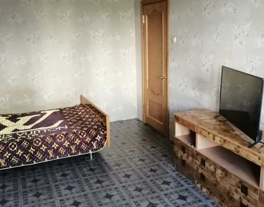 Дава се под наем Едностаен апартамент в Пловдив, Кършияка - 40 кв.м за 234.6 € - Снимка #2