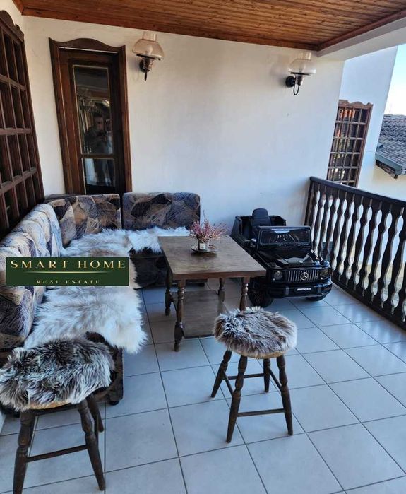 Дава се под наем Къща в с. Арбанаси, Област Велико Търново - 625 кв.м за 1500 € - Снимка #2