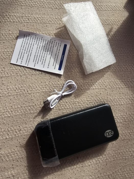 Чисто нова външна батерия с голям капацитет