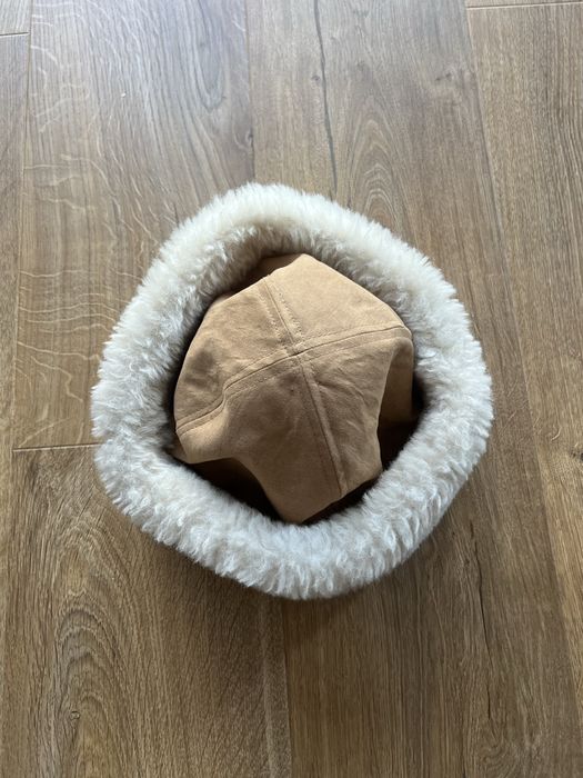 Пухена шапка H&M