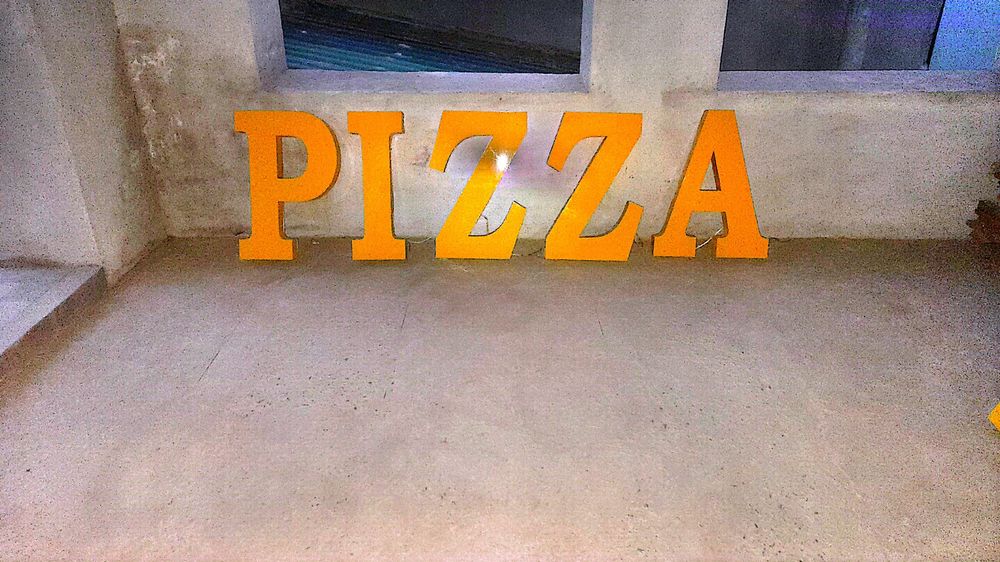 Буквалар сотилади арзон нархда 1см 3000 сумдан