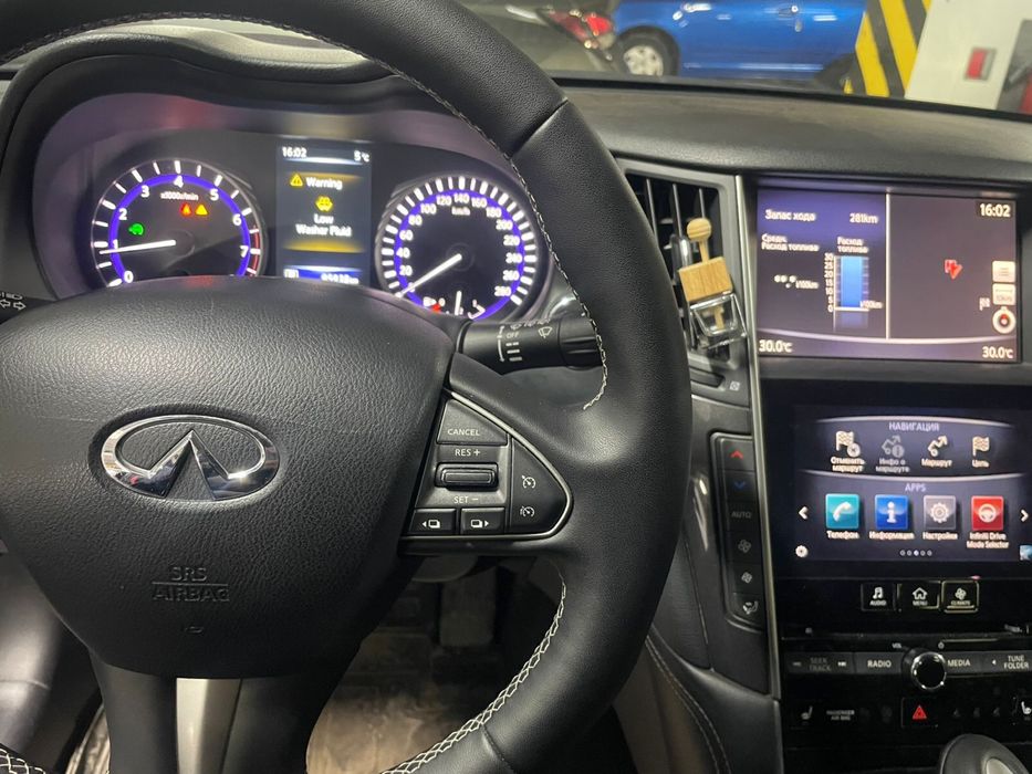 Продам Инфинити Срочно