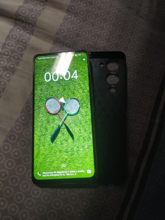 Vivo y04 смартфон