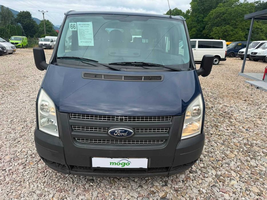 FORD TRANSIT 5 locuri 2012/Credit prin TBI Bank