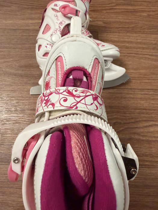 Продам коньки на девочку