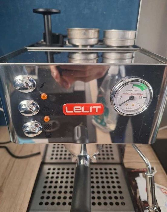 Lelit Anna PL41EM кафемашина еспресо капучино