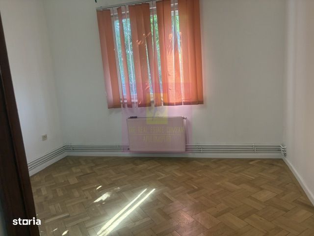 Apartament 3 camere in vila Cotroceni- Palat.