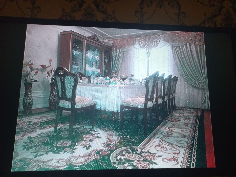 горка камоди билан сотилади деффекти йук 1 йил тутилган