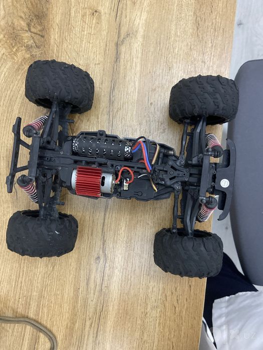 RS MODEL UJIE 52 км в час