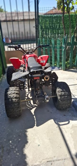 Продавам атв 2012г
