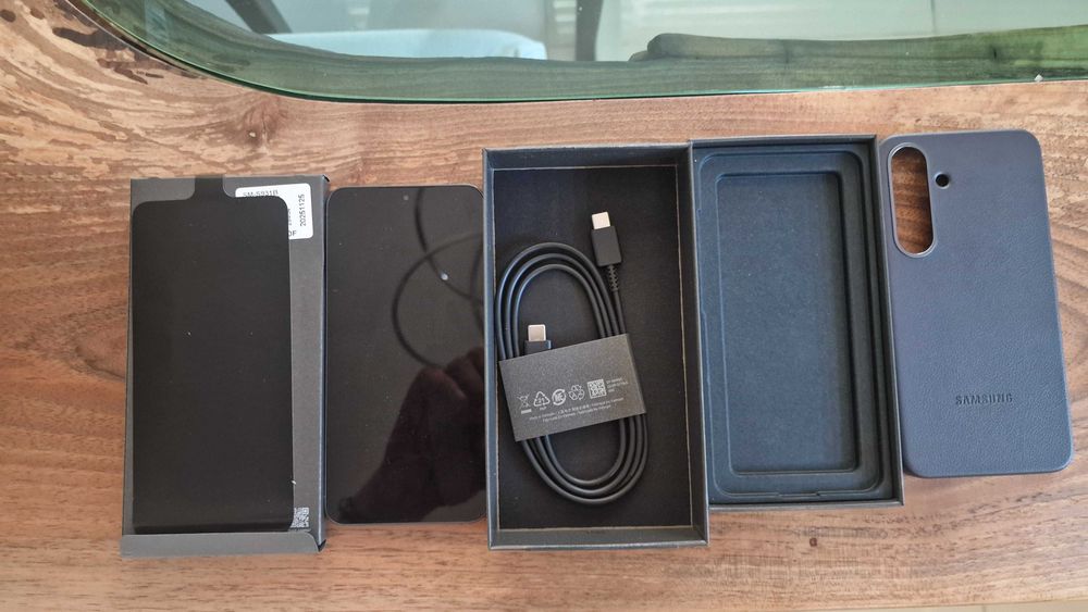 Samsung Galaxy S25FE 256gb Нов