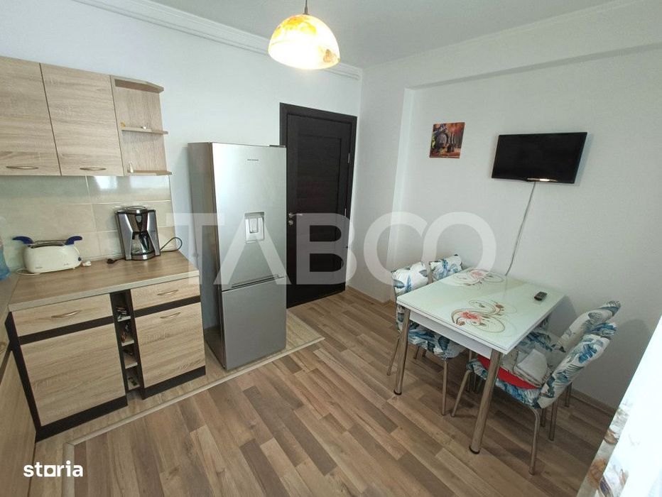 Apartament modern cu 2 camere decomandate si loc de parcare - etaj 2