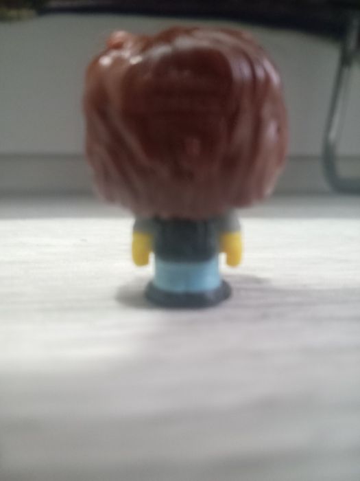 Это фигурки осд-очень странные дела