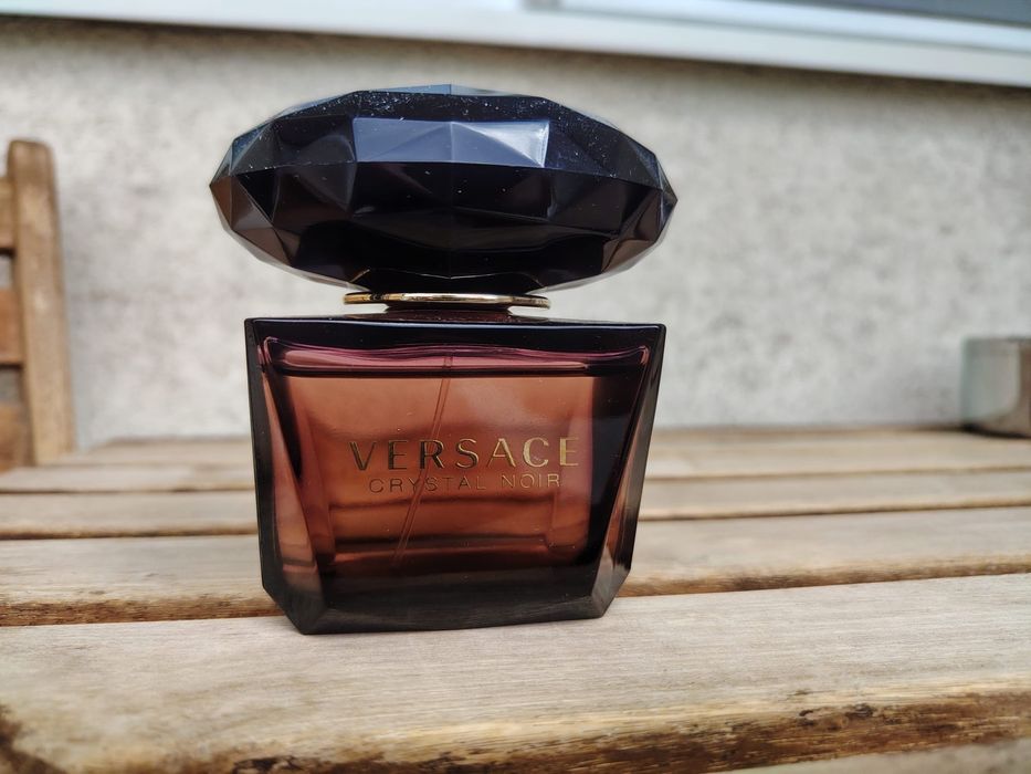 Parfum versace Crystal noir