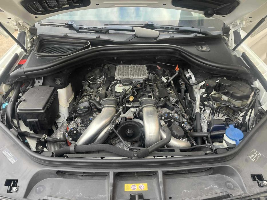 Mercedes GL 550 / Мерцедес ГЛ 550 4. 6 435 кс бензин 2014г.