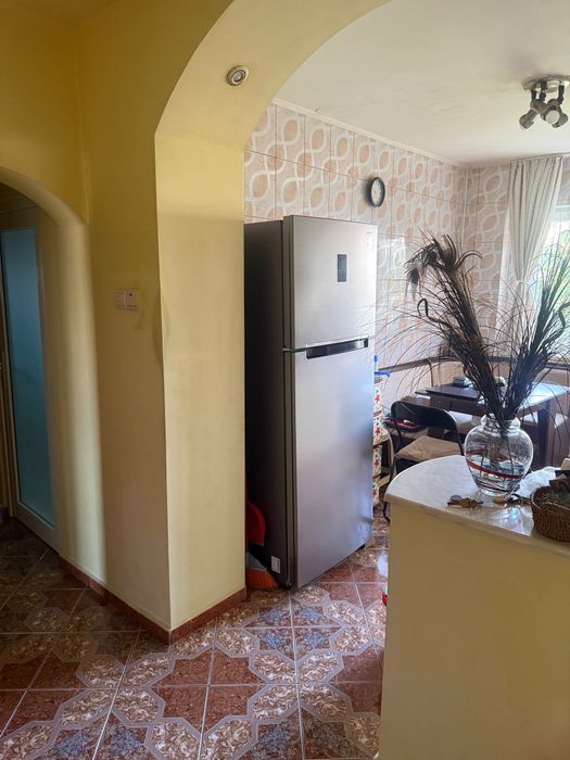 Vand Apartament 3 camere
