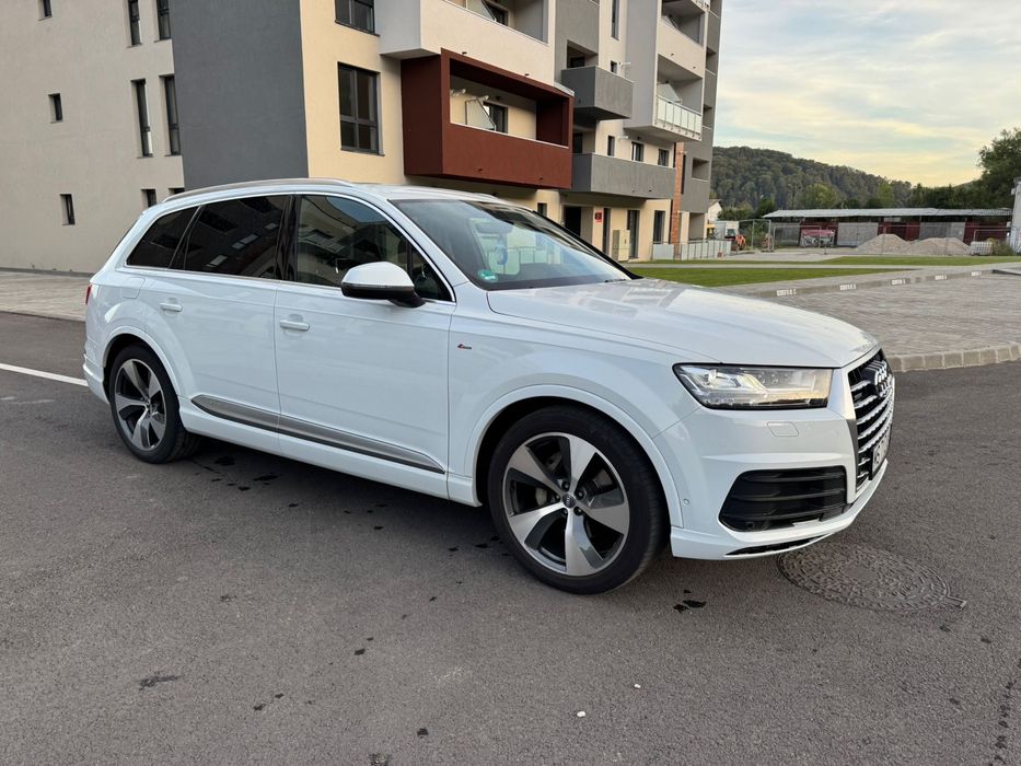 Audi Q7 3.0tdi -272cp-S-line-head-up -matrix