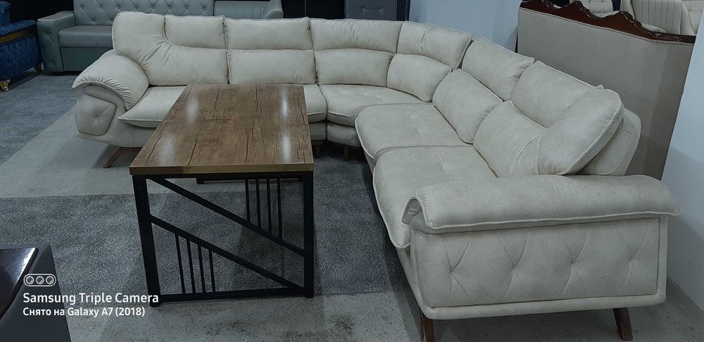 Журнальный столик  80 × 135 × 70