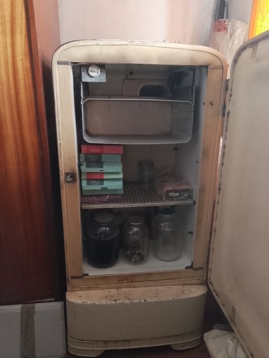 Холодильник Днепр ссср