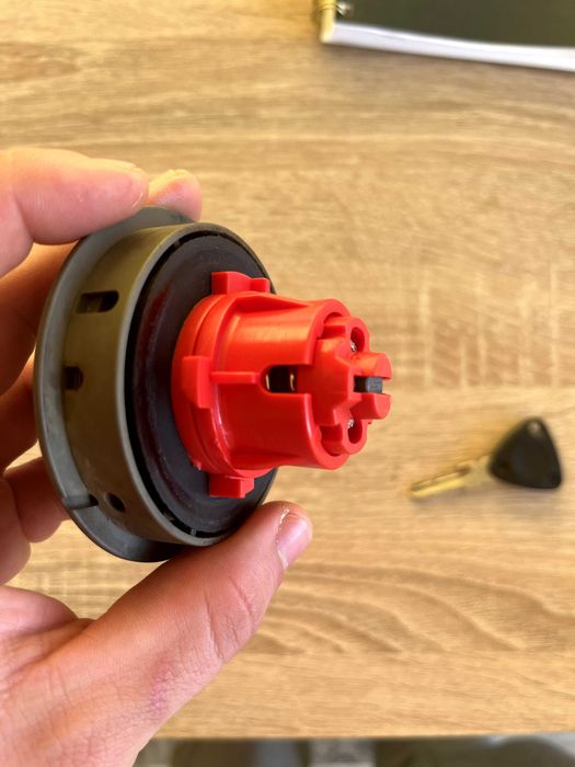 Капачка за резервоар MBK NITRO YAMAHA AEROX