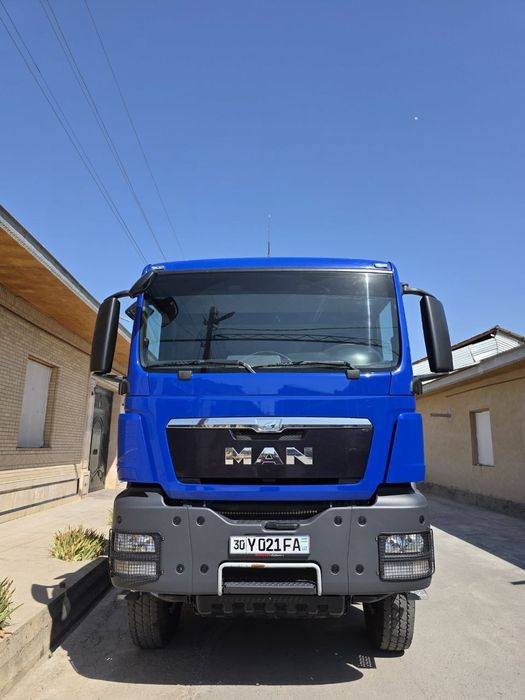 Man tgs 40 400 yili 2016