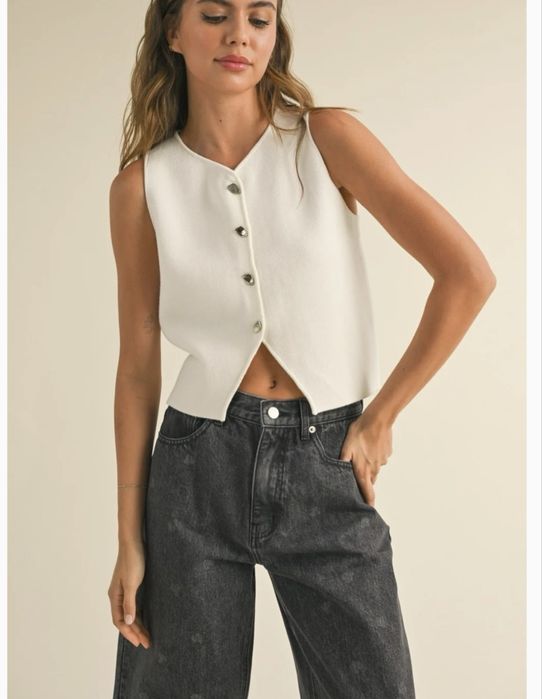 Чисто нов плетен бял топ