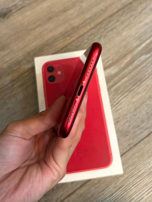 Продам айфон 11 , 128 гб