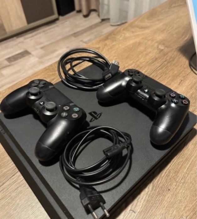 Playstation 4 slim 1tb