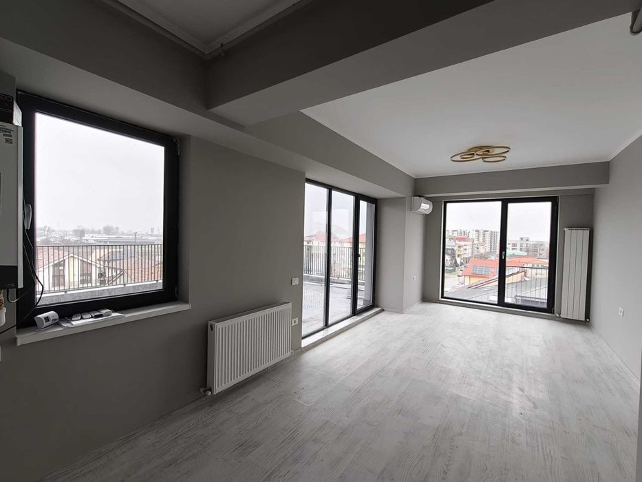 inchiriez apartament 2 camere+50 mp terasa