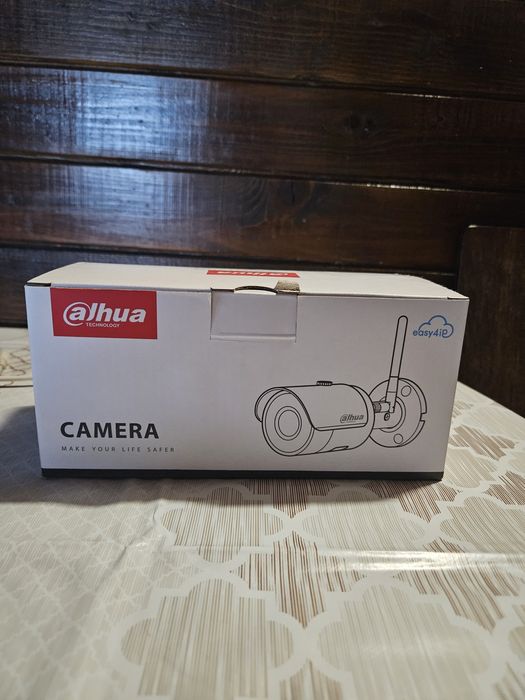 Това е IP камера Dahua IPC-HFW1320S-W-0280B.