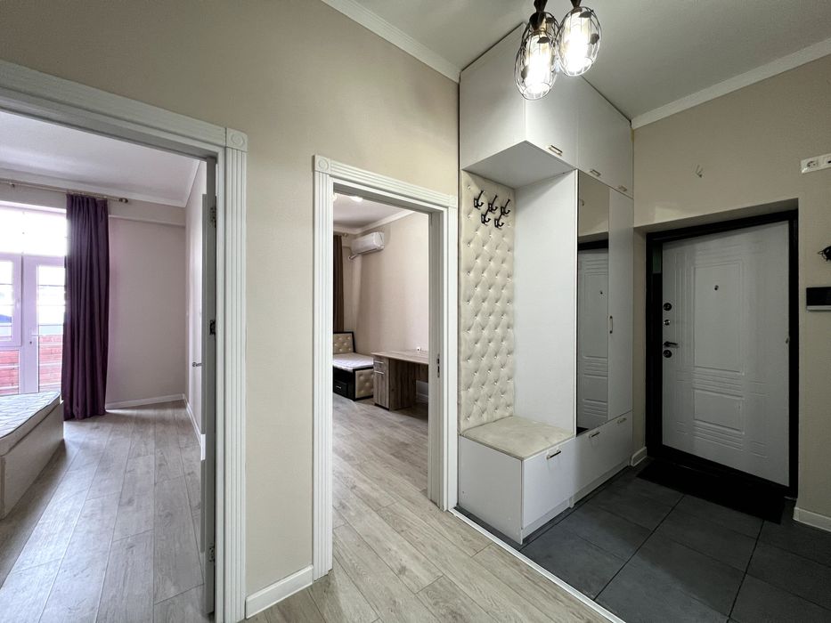 Продаётся 3х комнат квартира 72 м2 кирпич ЖК "ГРИНВИЧ" Электроаппарат