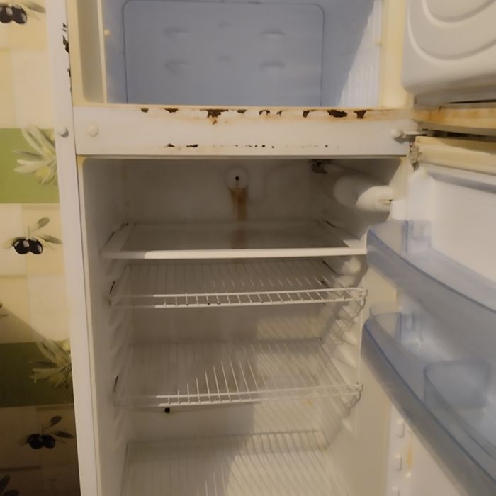 Холодильник в харошем состоянии