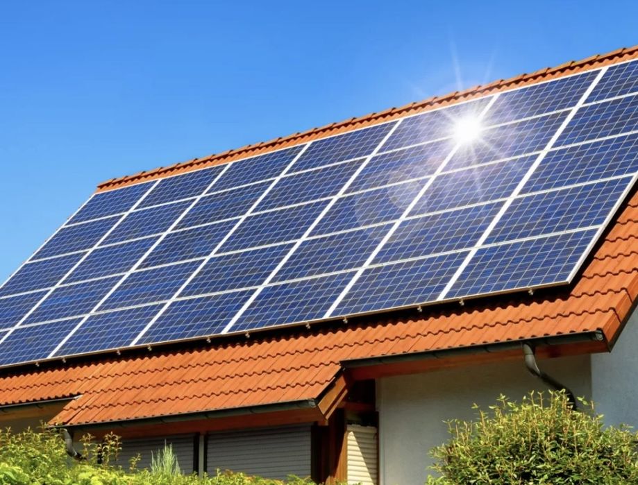 Sistem fotovoltaic (panouri solare) cu sau fara stocare