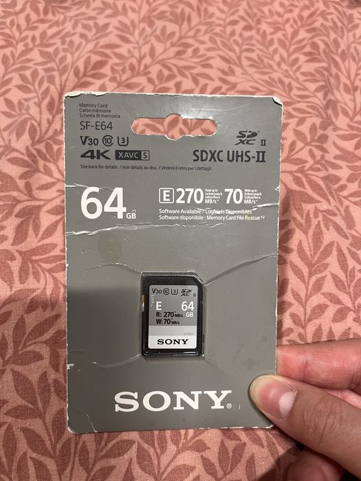 карта памяти Sony 64GB SF-E Series SDXC UHS-II (SF-E64).