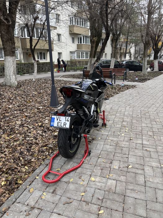 CFMOTO 300sr 2022