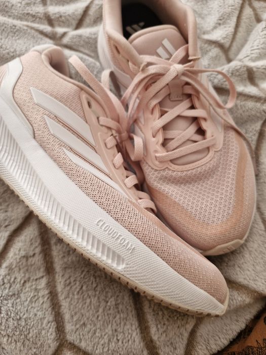 Adidas marimea 37