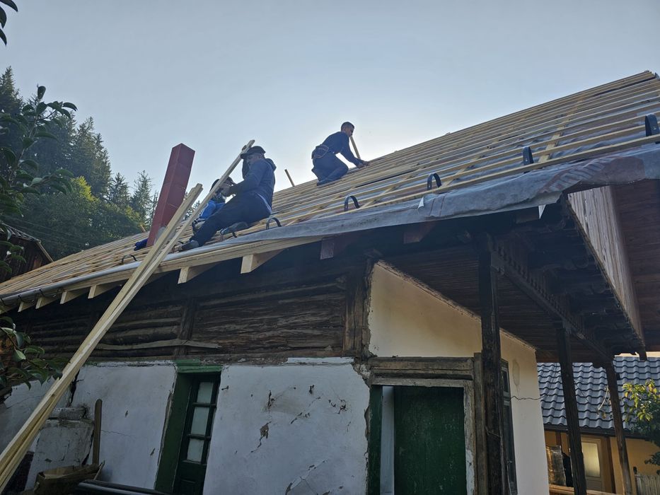 Acoperisuri si montaj tabla