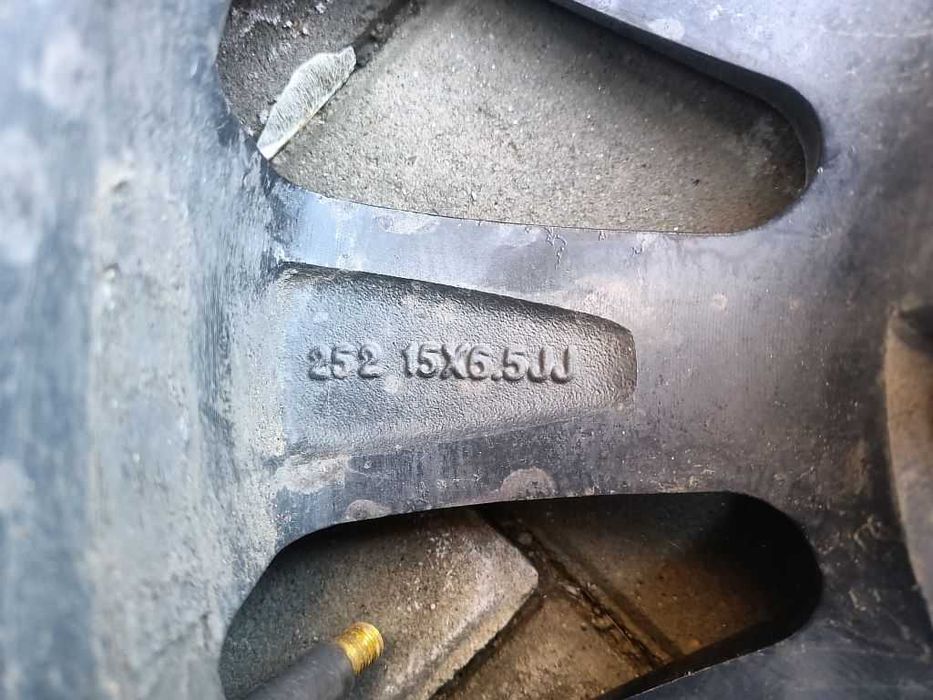 Продам легкосплавные диски на BMW 5 e39