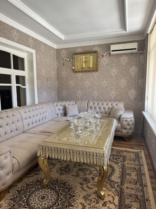 Mebel sotiladi holati juda zor srochna sotiladi nerxi kelshladi