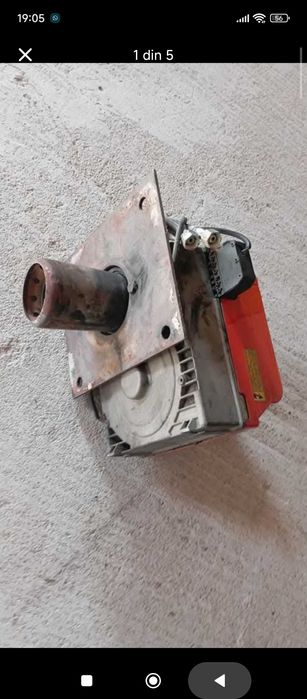 Vând Injector centrala pe motorină