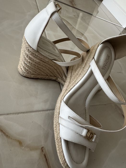 Сандали на платформа Michael Kors