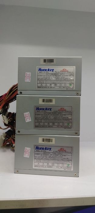 Blok pitaniya Huntkey 400w holati yaxshi