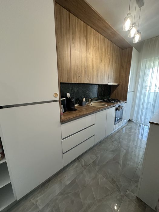 Apartmant Mobilat Complet + Balcon 18mp