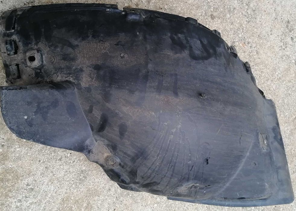 carenaj roata Opel Astra J stanga posterior 50 lei