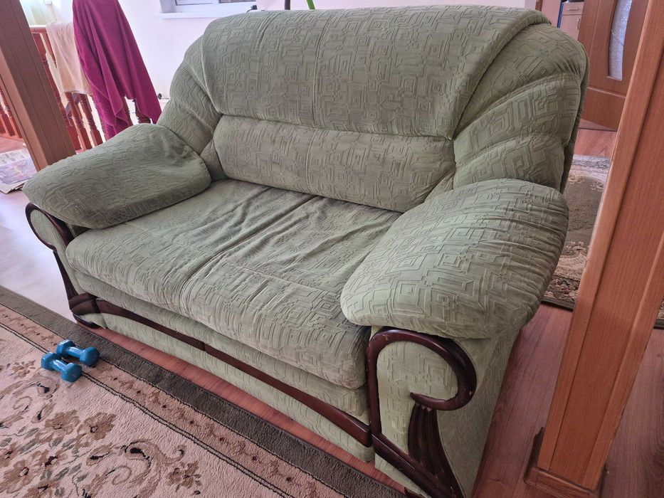 Комплект мягкой мебели