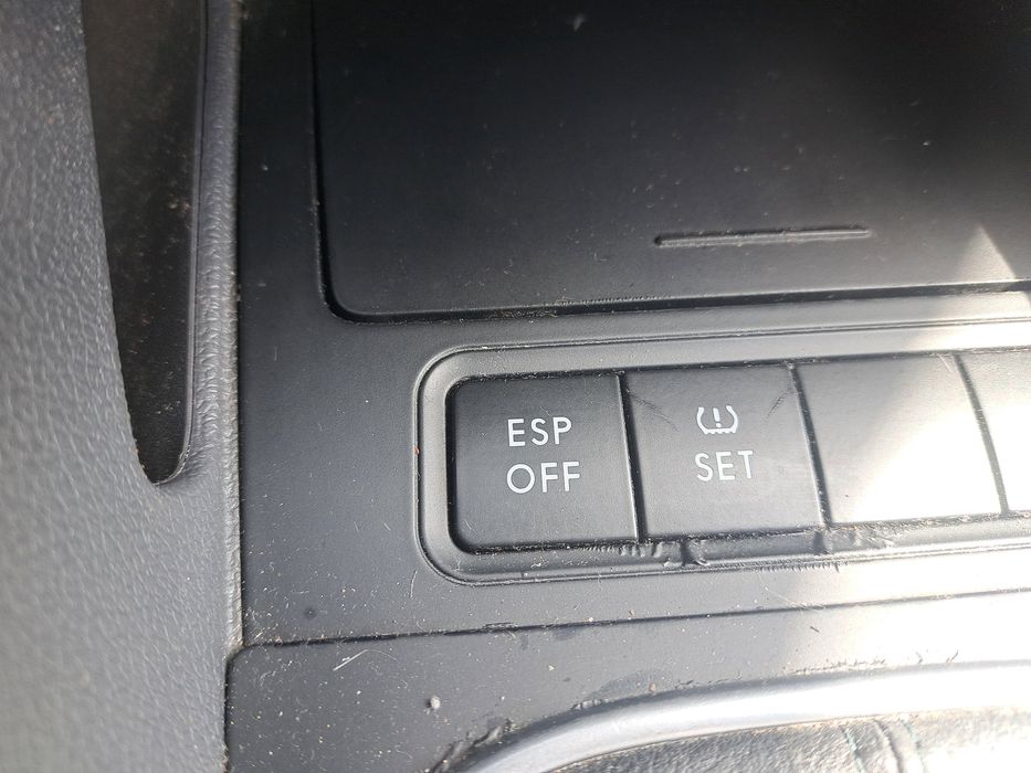 Buton ESP Volkswagen Golf 5 (1K1) [Fabr 2004-2008]