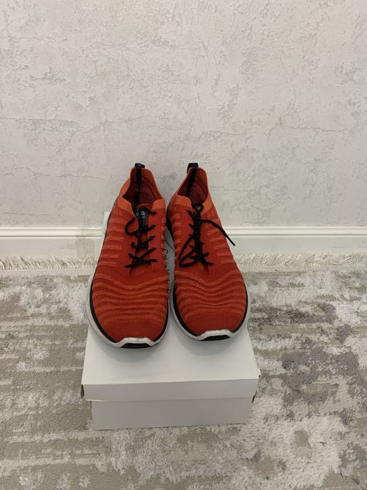 Кроссовки fila .